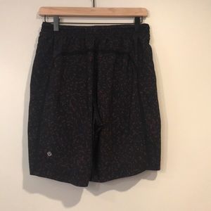 Lululemon Men’s Pace Breaker Shorts Size M